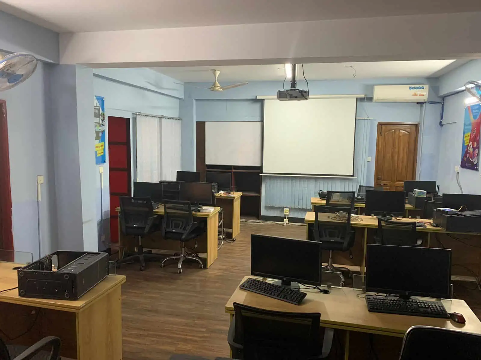 Asad Gate Office — Infosystem Technology Limited